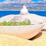 Casa Ginestra Vicino Alle Spiagge Di Caprera Con Balcone E Parcheggio Apartamento