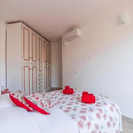 Apartamento Ginestra Con Parcheggio Privato La Maddalena (Sassari)