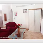 Casa Ginestra Vicino Alle Spiagge Di Caprera Con Balcone E Parcheggio La Maddalena (Sassari)