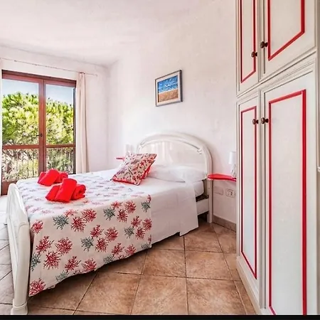 Ginestra Con Parcheggio Privato * La Maddalena (Sassari)