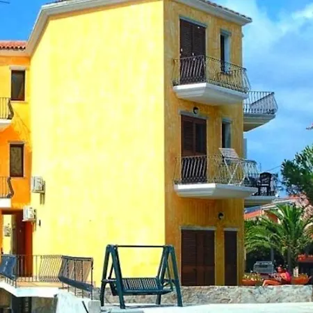 Daire Ginestra Con Parcheggio Privato