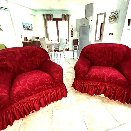 Casa Ginestra Vicino Alle Spiagge Di Caprera Con Balcone E Parcheggio Apartment