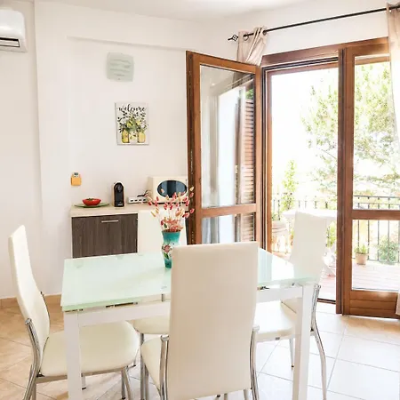 Ginestra Caprera E Spiagge Wifi E Parcheggio * La Maddalena (Sassari)