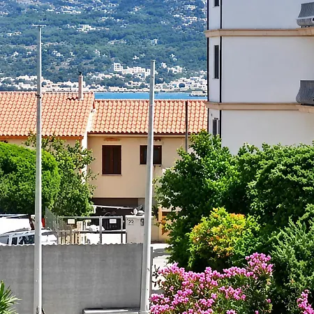 Apartment Raggio Di Sole Ginestra Con Wifi E Parcheggio *