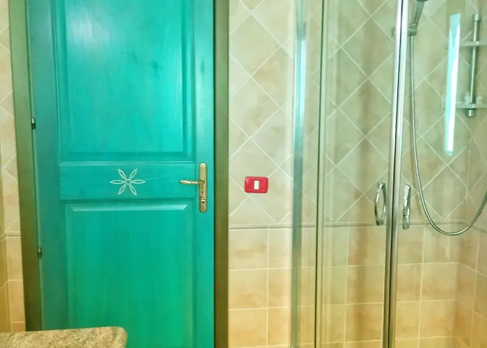 Ginestra Con Parcheggio Privato *